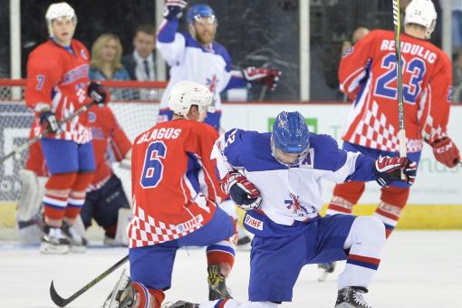 A big third period sees GB open with a win