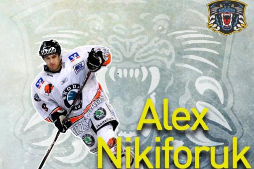Panthers sign speedy forward Alex Nikiforuk