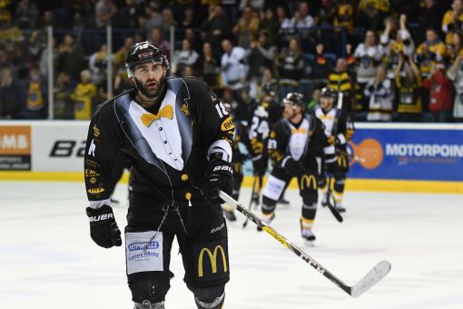 GAME WORN CHARITY SHIRTS AUCTION ON SUNDAY