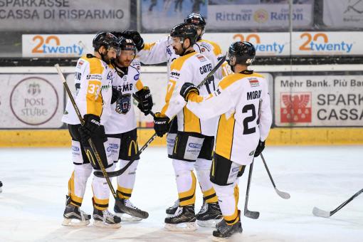 Jersey auction Sunday - commission bids deadline close!