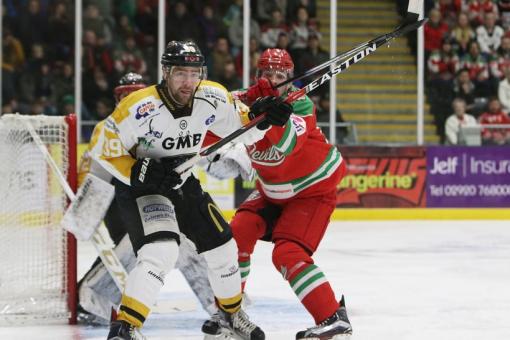 MacMillan injury worry for cup semi-final