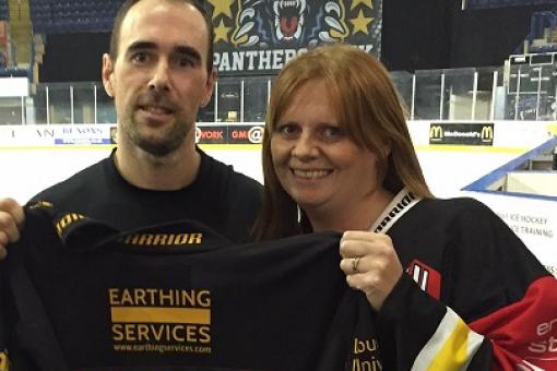 Hannah wins shirt off the captain's back
