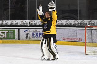 Wiikman in nets for Milton Keynes