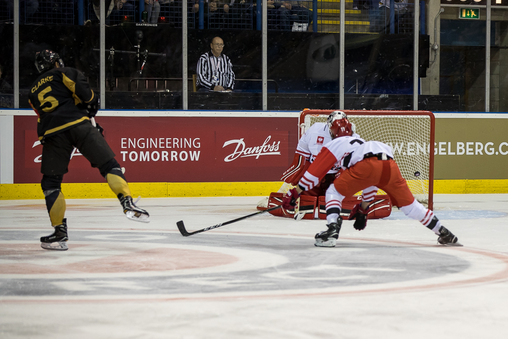Seven o’clock face-off for a CHL showdown Top Image
