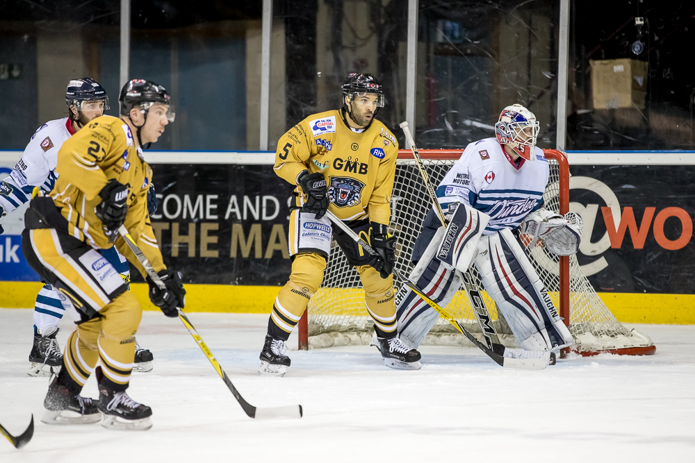 Home action on Friday when Dundee visit Nottingham in the league, 7.30 face-off