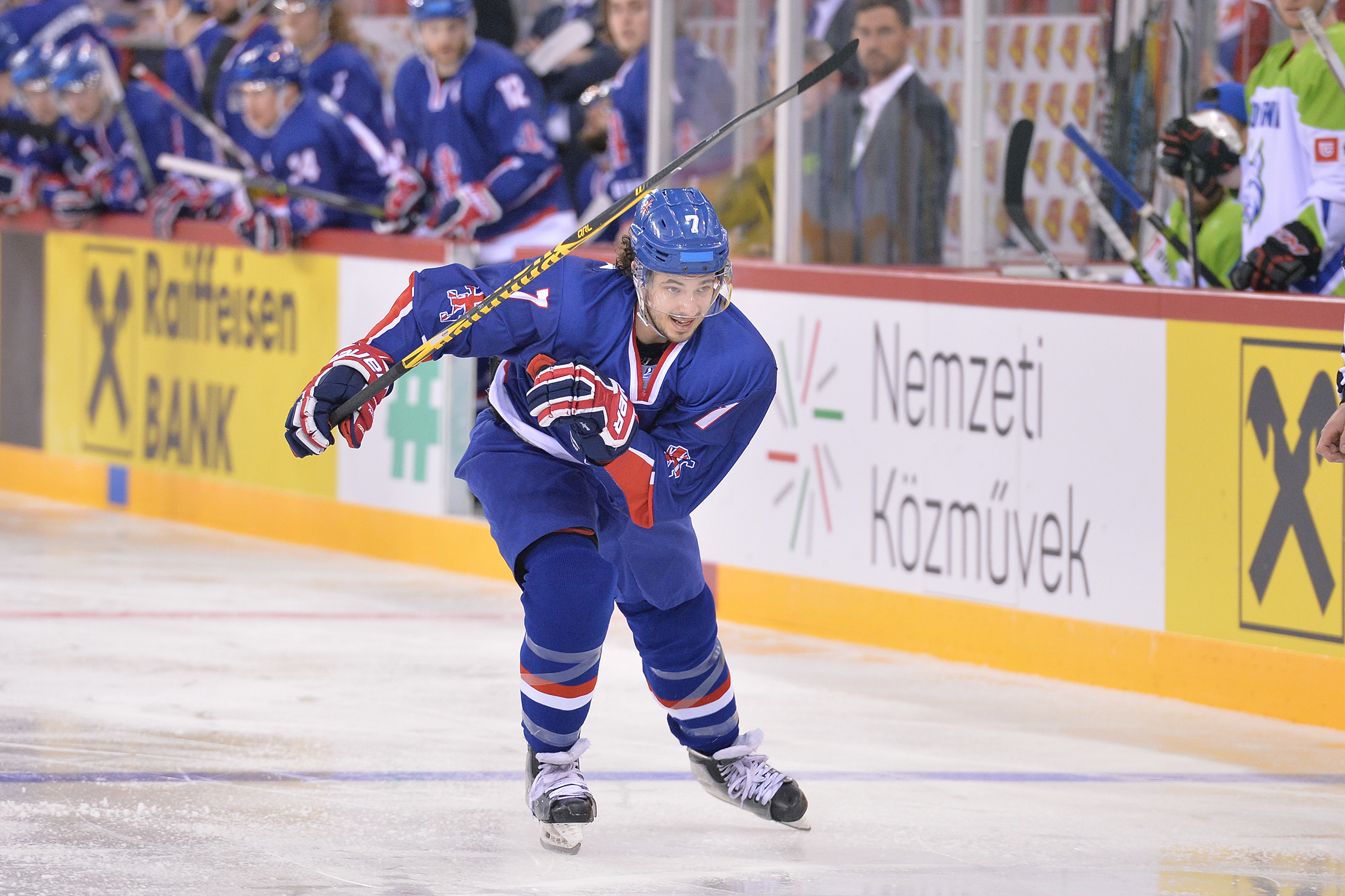 Lacho reacts to GB win Top Image