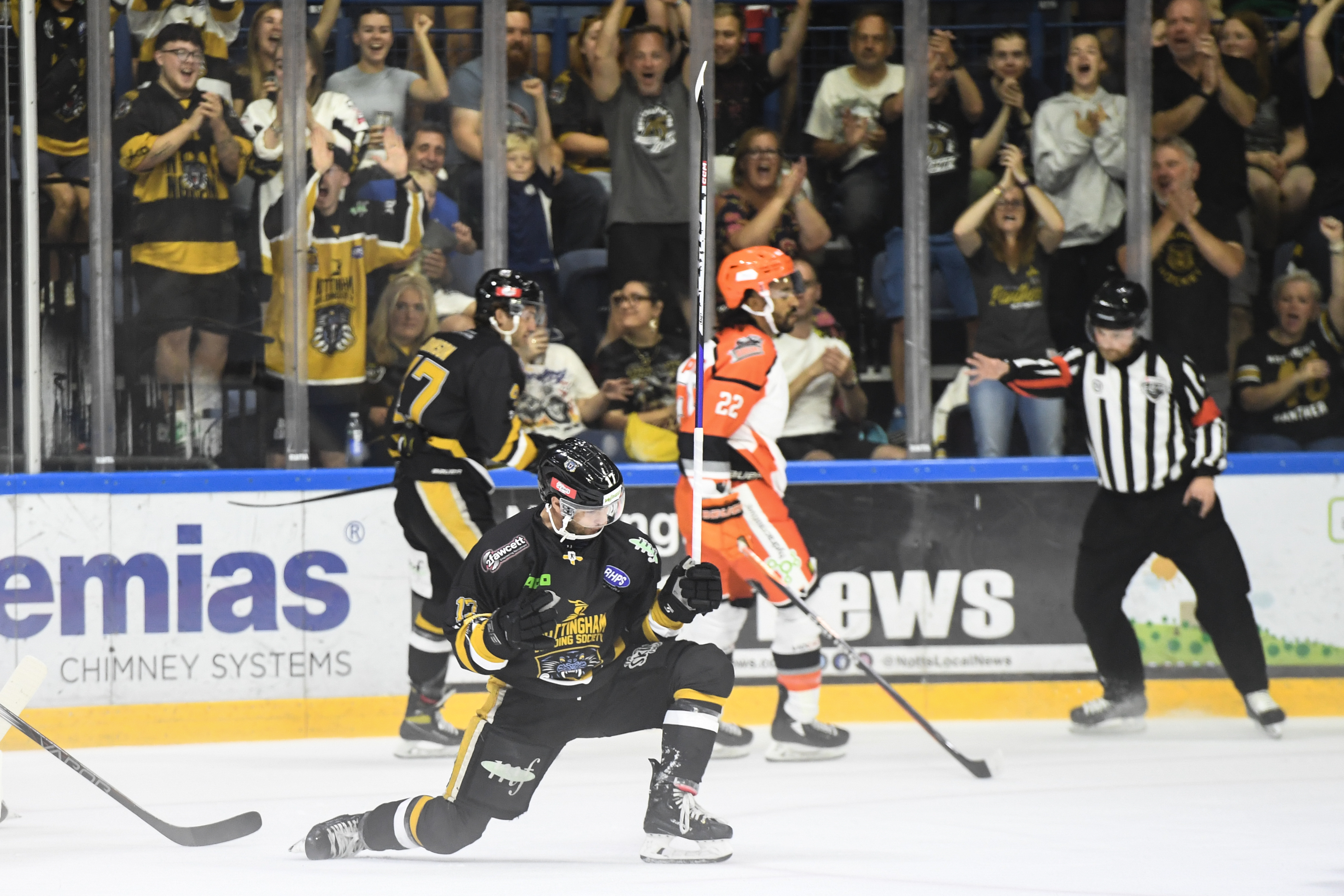 MATCH REPORT: PANTHERS 4-3 STEELERS Top Image