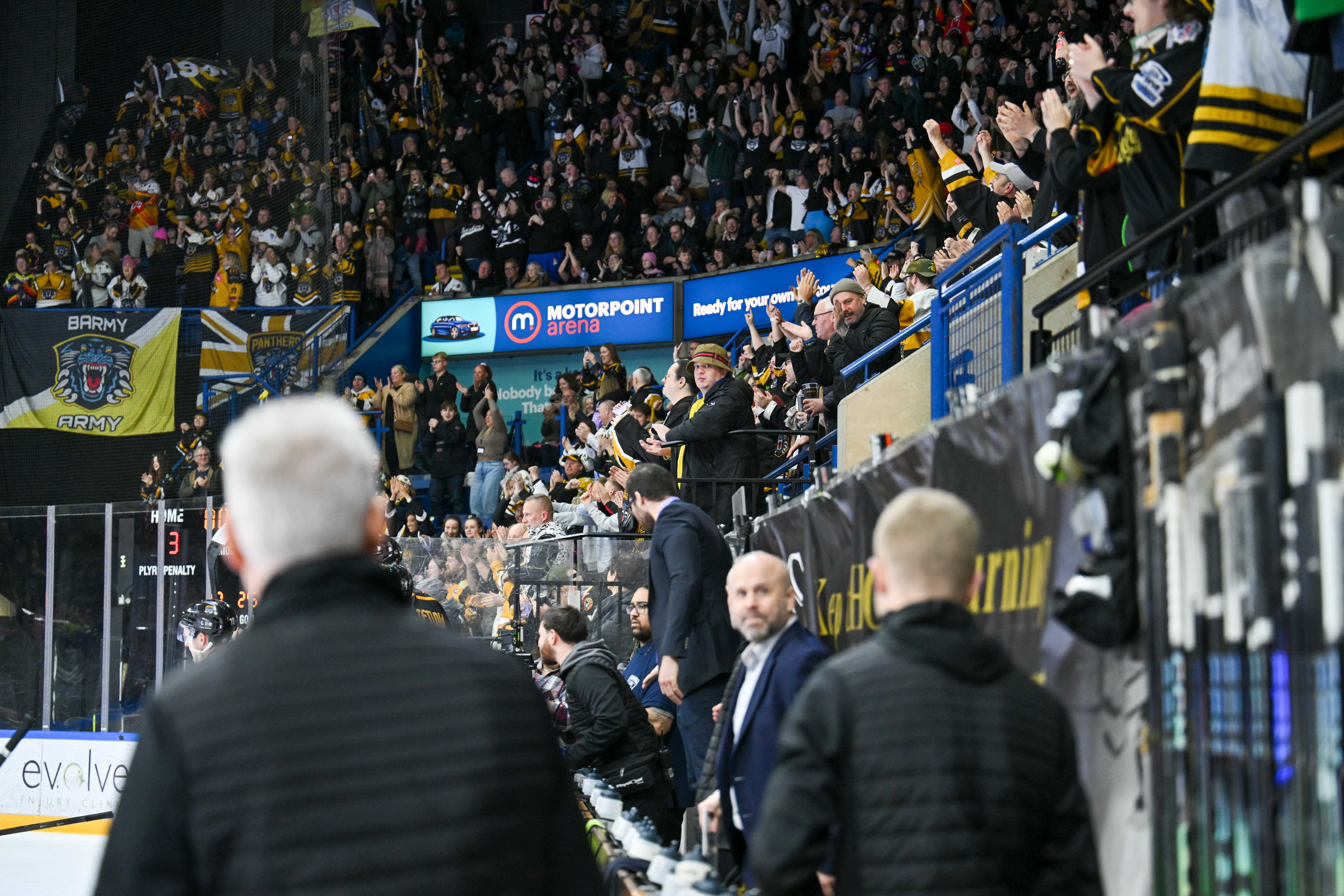 HEAD COACH DANNY STEWART CHATS TO PANTHERS TV Top Image