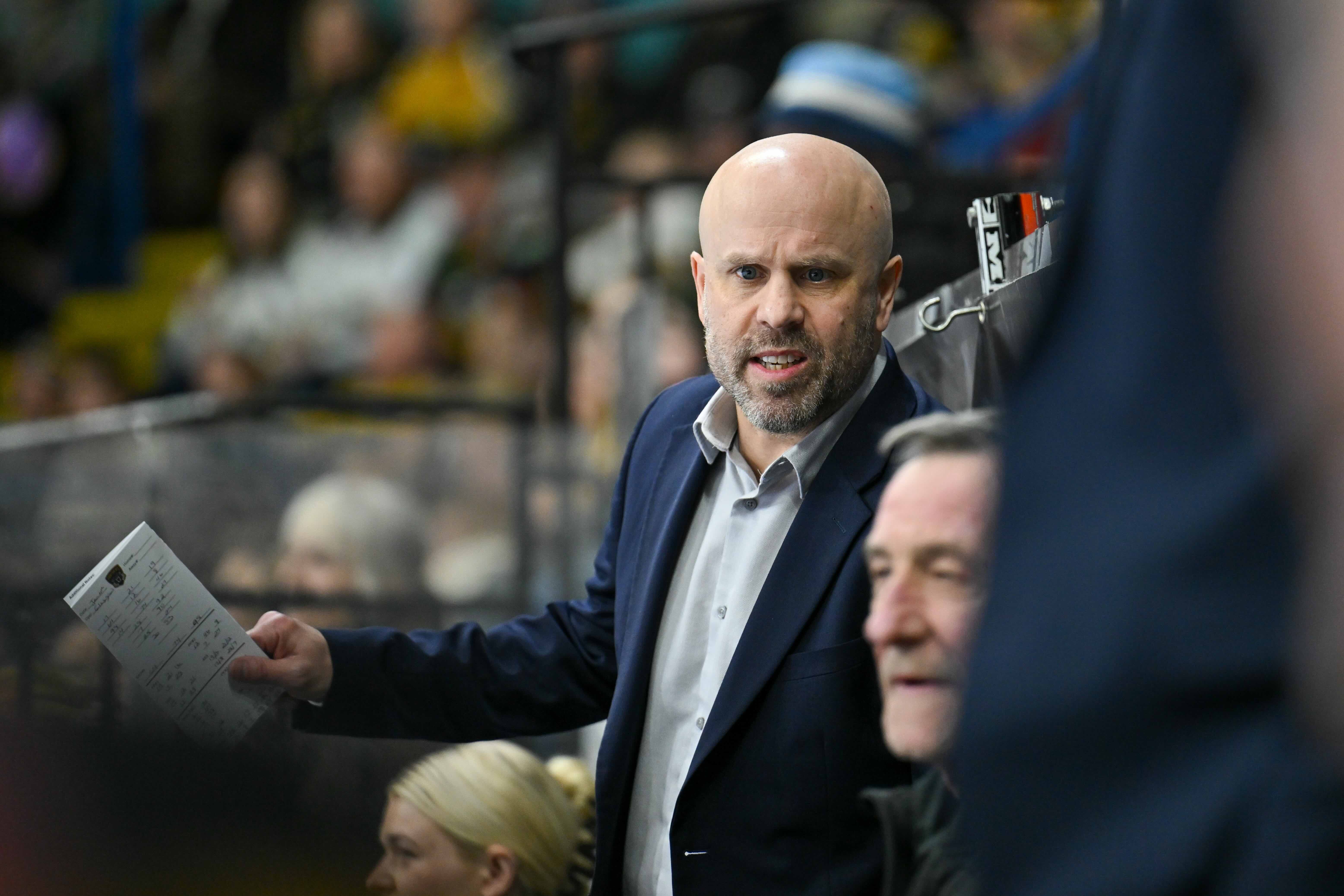 STEWART ON HUGE DOUBLE-HEADER WITH GIANTS Top Image