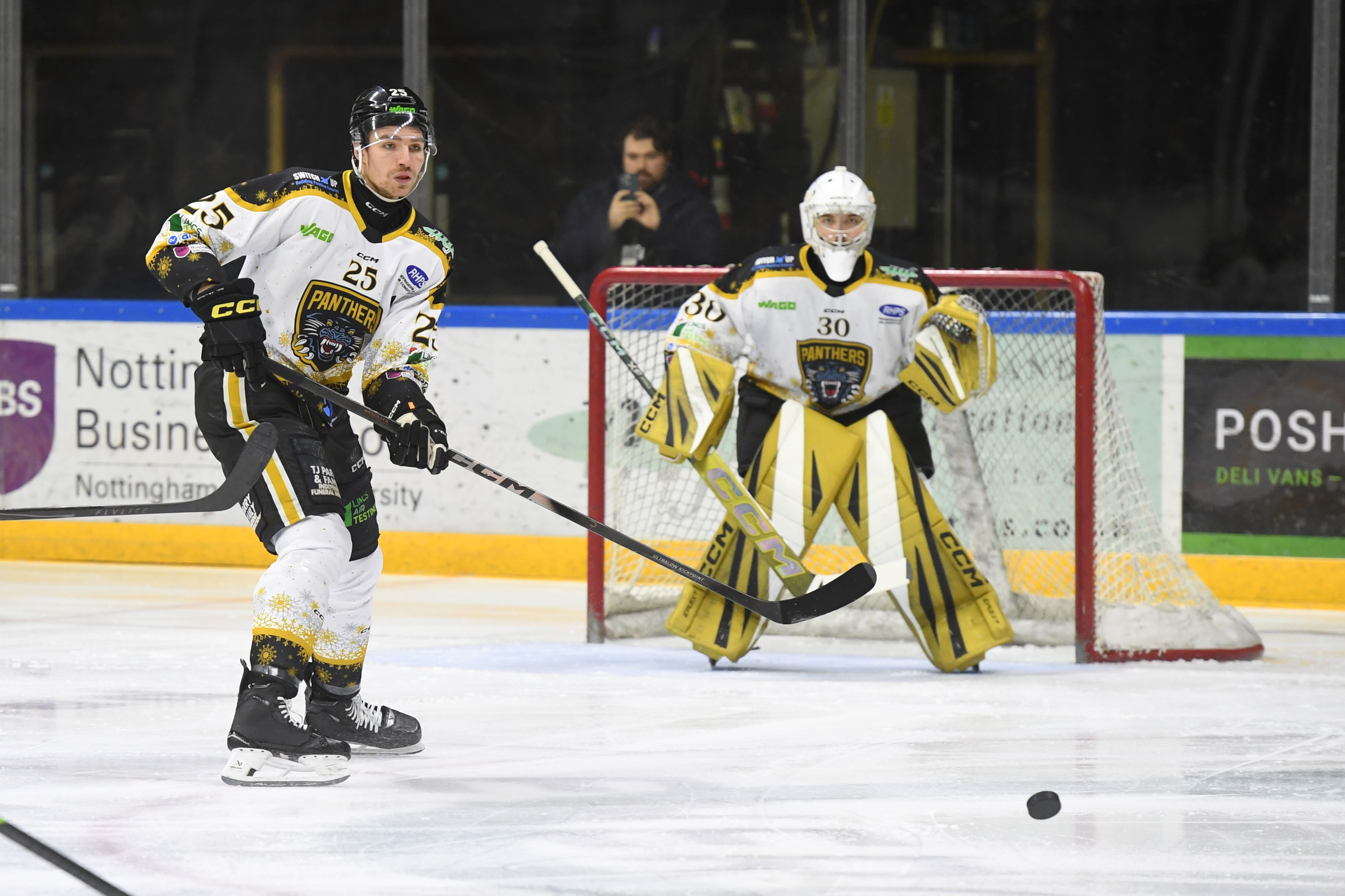 WHITE CHRISTMAS SOHB WINNING NUMBERS Top Image