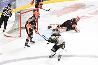 INTERVIEWS: PANTHERS BOOK SPOT IN CUP FINAL