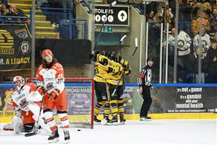WEEKEND LOWDOWN: GIANTS HOME AND STEELERS AWAY