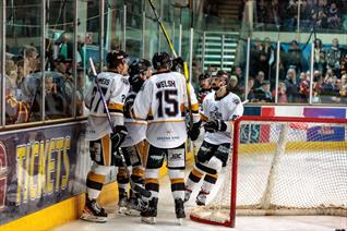 IT'S GIANTS IN THE PLAYOFF SEMI-FINAL ON SATURDAY