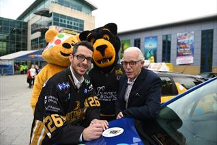 Paws meets Pudsey