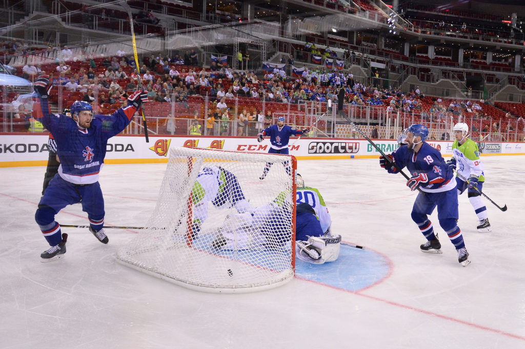 Perlini: Glad to help the team Top Image