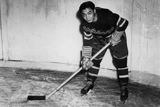 Hockey trailblazer passes away