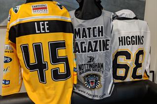 Retro Jersey Draw #006