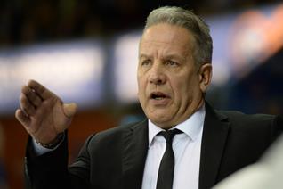 Panthers part ways with Chernomaz