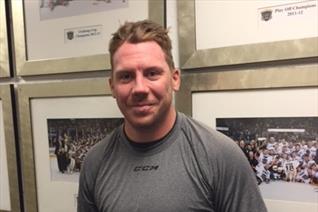 Derlago hits the ice in Nottingham