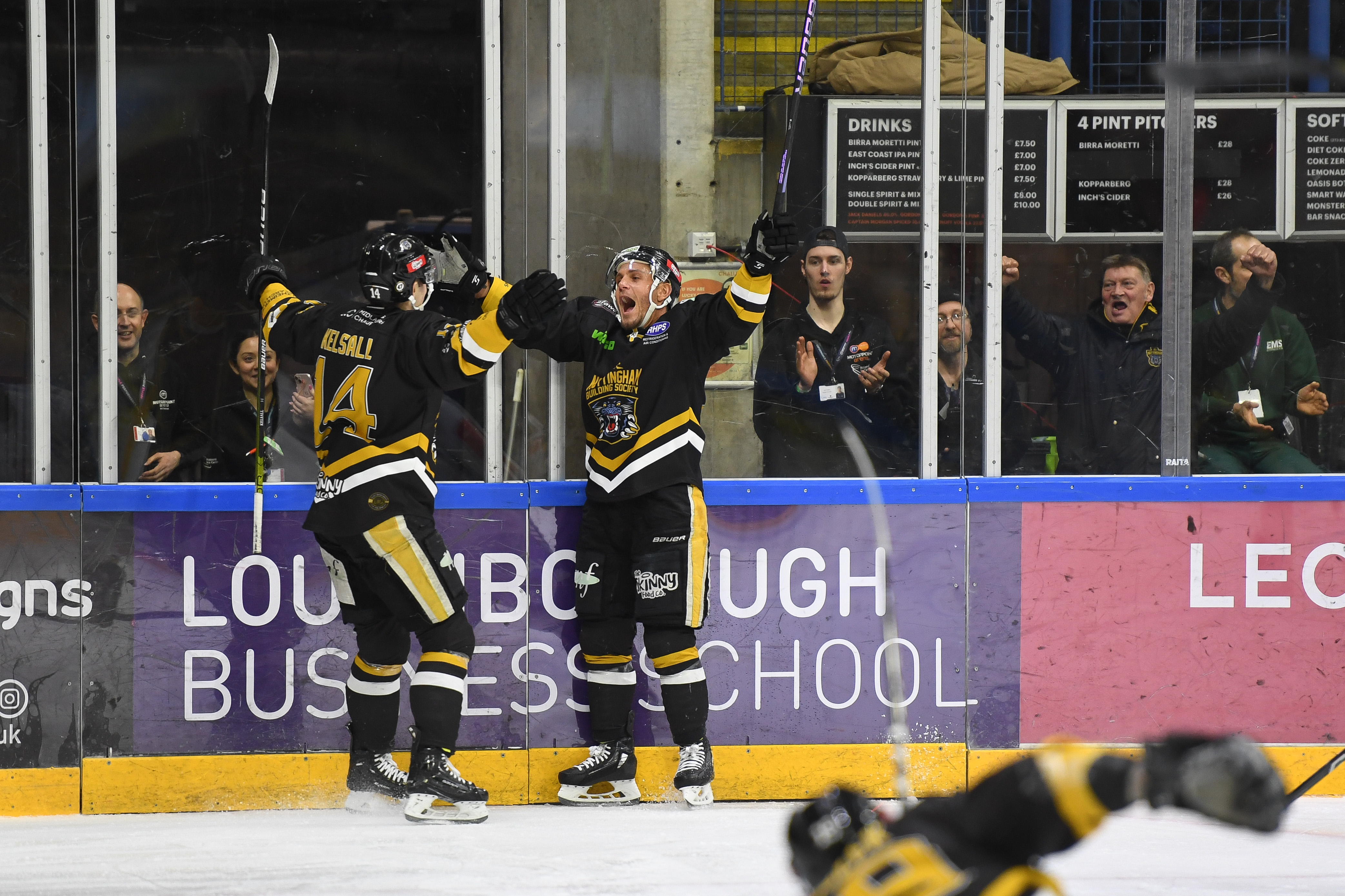 BIG NIGHT IN NOTTINGHAM AS PANTHERS HOST STEELERS Top Image