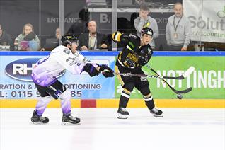 KIDS FOR A QUID IN THE CUP AGAINST STORM