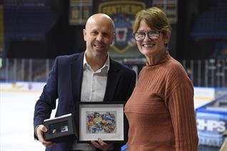 SPECIAL HOME-TOWN HONOUR FOR COACH STEWART