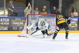 TICKETS NOW ON SALE FOR VISIT OF GIANTS IN CUP