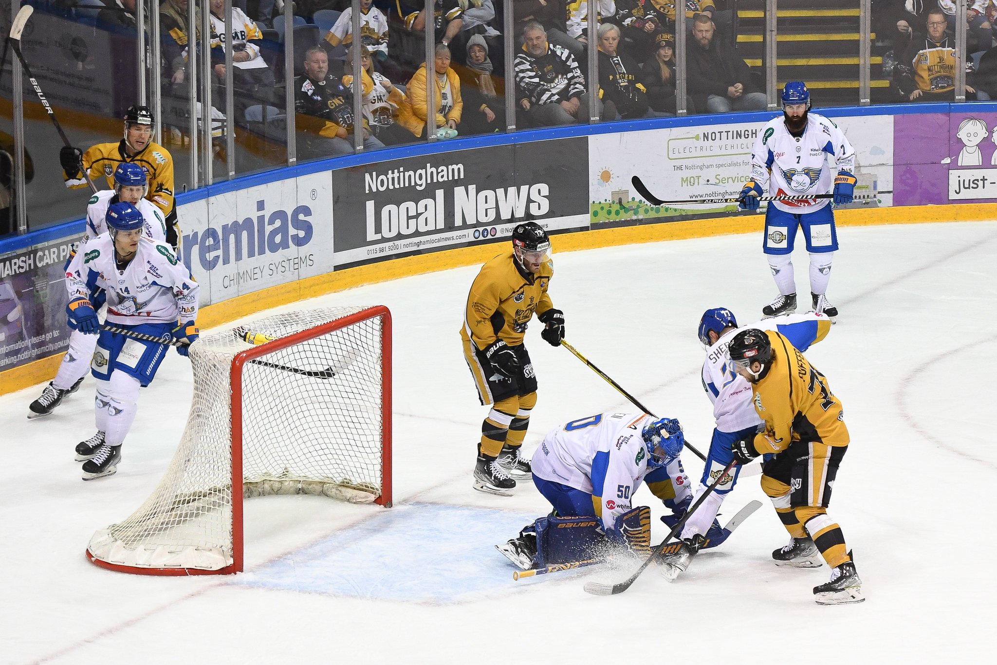 GAMEDAY IN NOTTINGHAM AS PANTHERS HOST FLYERS Top Image