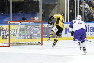 STRACHAN ON PANTHERS TV AND LISTEN TO THE PODCAST