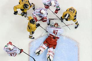 THE DEVILS ARE IN TOWN FOR HALLOWEEN